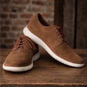 Men's Casual Brown Sneakers with White Sole